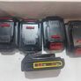 DeWalt Batteries DCB201 Image 2