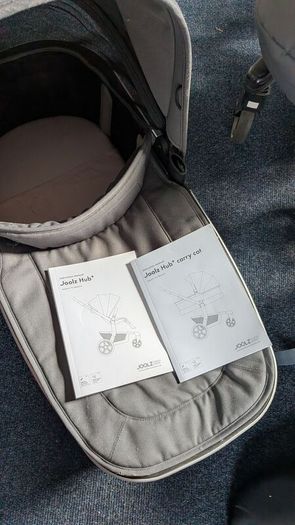 Joolz Hub travel system with Cybex Cloud infant car seat