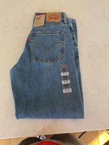 Levis