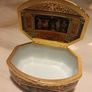 Gilt trinket dish 2001 Pompeii edition, collectable,  D18 post 6e Image 8