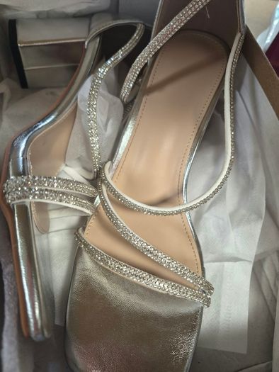 ladies sandals