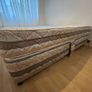 Double mattress & base Image 7