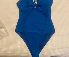 swim suit