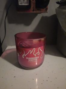 blueberry muffin candle