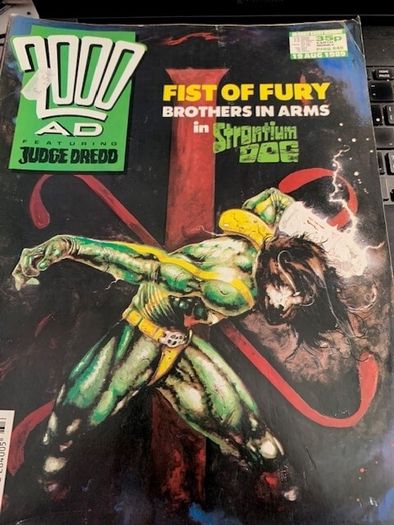 2000 AD Featuring Judge Dredd Progs 576,640, 780,779, 785,839,884,908,916, mix progs running 28 May 1988- intermittent-2nd Dec 1994 IPC Magazines