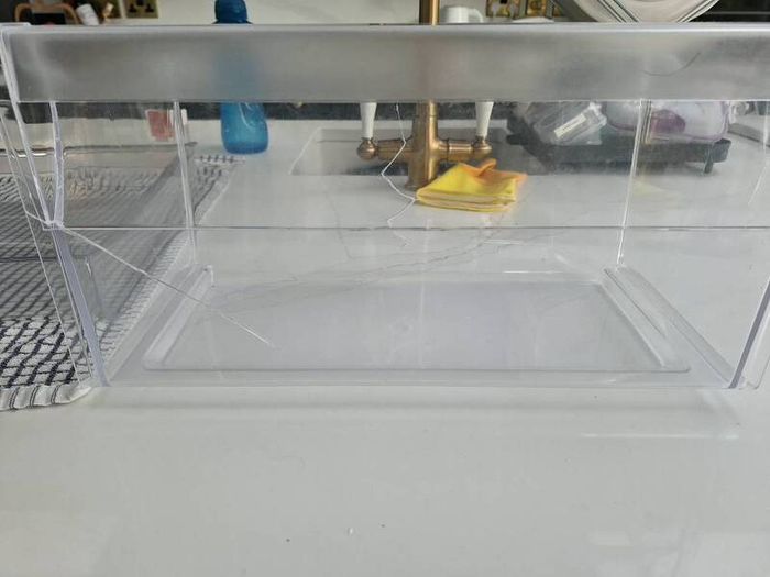 whirlpool integrated fridge freezer