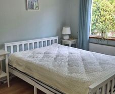 King size bedframe