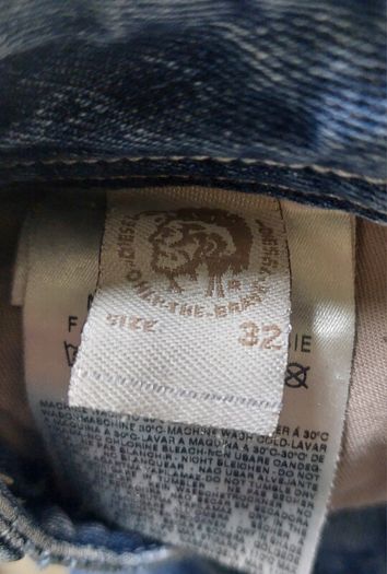 Diesel Mens Larkee Jeans W32 L30 Pants Denim
