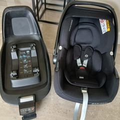 maxi cosi carseat and isofix base