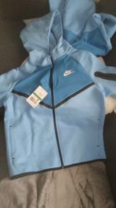 Boys Nike Tech Fleece tracksuit - light blue - size XL