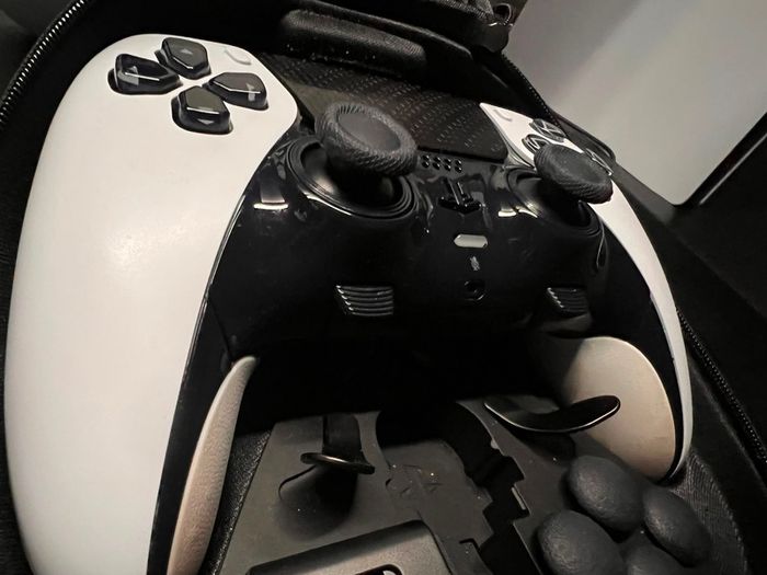 PS5 Controller Edge
