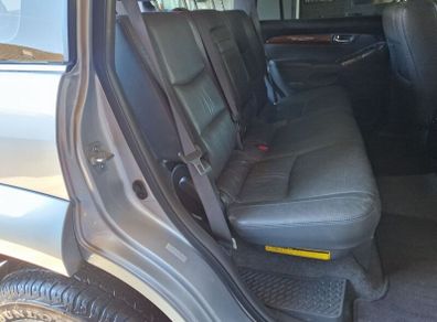 Toyota Landcruiser Leather seats