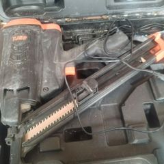 Engine and nail guns