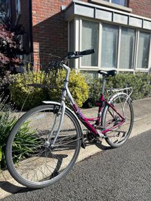 Ladies/ women bike