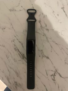 fitbit charge 6 (new without package)
