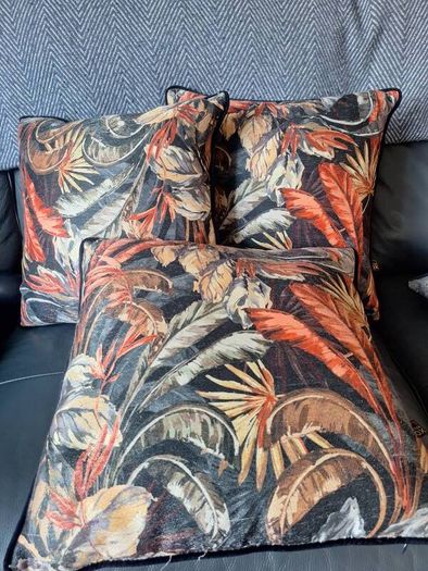 Scatter box cushions