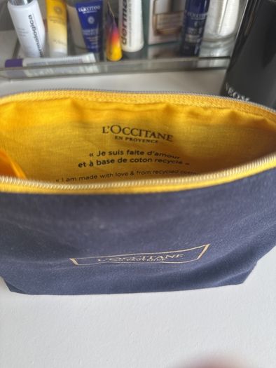 make up bag