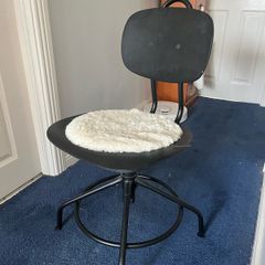 swivel chair