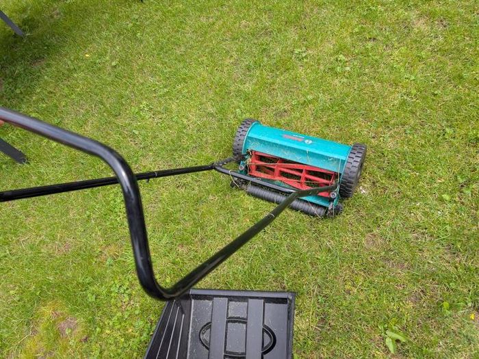Push Lawnmower