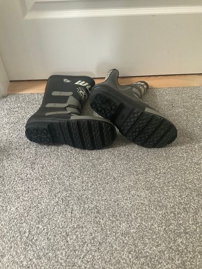 Wulfsport kids boots