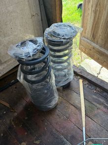 Discovery 2 rear 2inch lift springs
