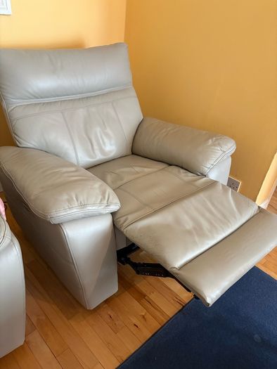 Two Leather electric reclining Chairs