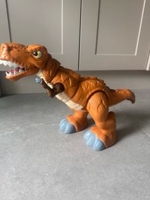 dinosaur t-Rex large