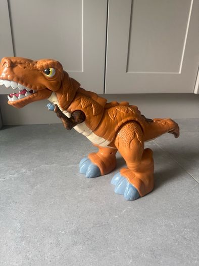dinosaur t-Rex large