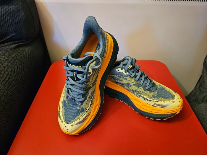 Hoka Stinson 7