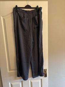 The white company trousers size 16