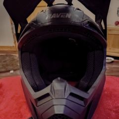 Raven motocross helmet