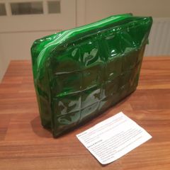 Cooler bag (for Make up)
