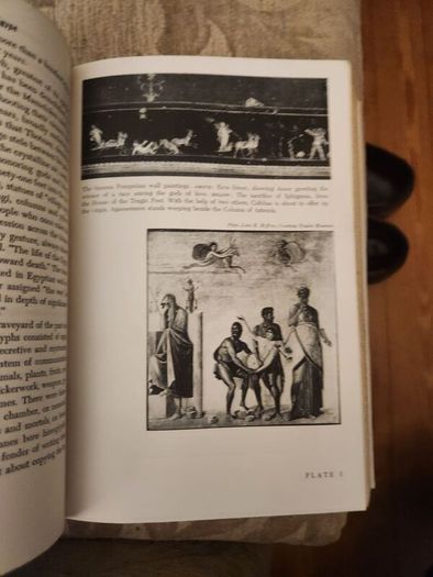 Gods, Graves,& Scholars. By C.w.ceram. The Story Of Archeology. With 49 Photos And 72 Drawings.  Hardback 1954. With Dustjacket In Good Condition.