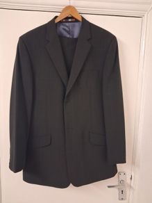 Men's suit