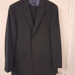 Men's suit