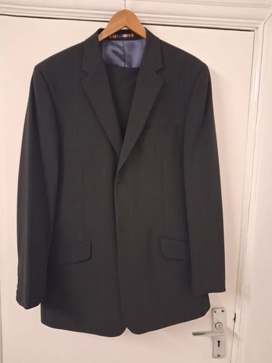 Men's suit