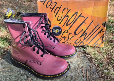 Dr. Martens - Adult Size 6