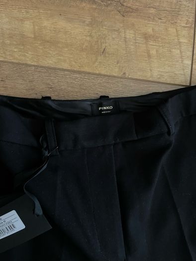 Pinko black culottes