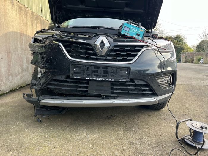 renault arkana grill