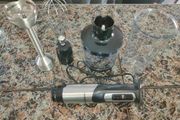 BRAND NEW 1000W. Speed adjustable. Powerful. Blades INOX. Measuring Cup, emulsifier, picator