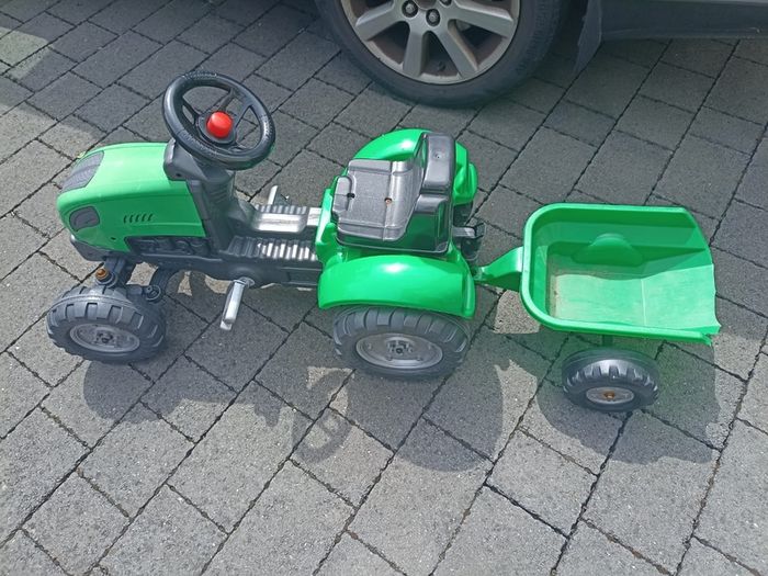 kids tractor
