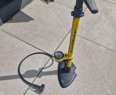bicycle pump