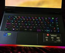 MSI GE66 Raider 15.6" Gaming Laptop i9  32GB 2TB GeForce RTX 3070ti
