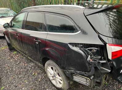 ford focus breaking