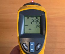 Fluke 561 Infrared Thermometer