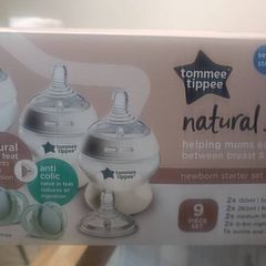 Tommee Tippee Natural Start Self-Sterilising Anti-Colic Baby Bottles Newborn Starter Set 9 Piece