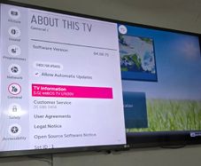 television 40 inch LG with WebOS