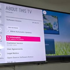 television 40 inch LG with WebOS
