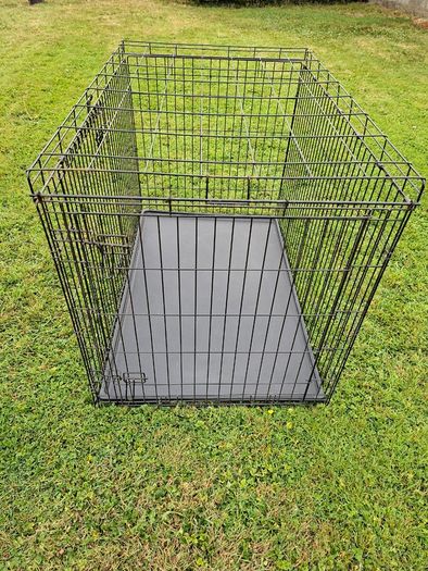 Dog crate