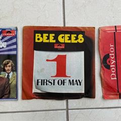 The Bee Gees 3 x singles - in working order